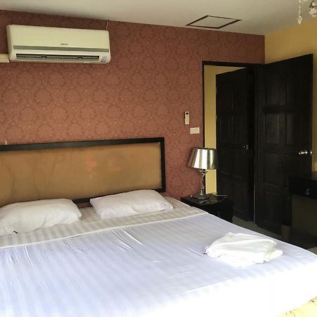 Skama Residency Hotel Pattaya Buitenkant foto